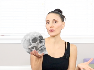 How to do SKULL SHINING for beginners – Kapalabhati Pranayama – Breath work